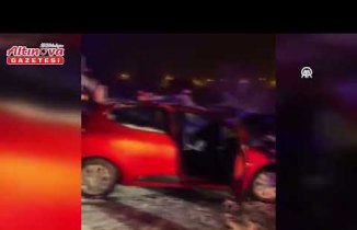 Düzce'de iki otomobilin çarpıştığı kazada 7 kişi yaralandı