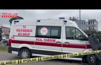 Samsun'da ambulans kamyona çarptı, 1 kişi öldü, 3 kişi yaralandı