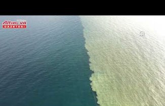 Samsun'da yağışın ardından denizin rengi kahverengiye döndü