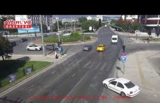 Samsun'daki trafik kazaları KGYS kameralarına yansıdı